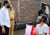 Tinjau Vaksinasi Door-to-Door di Klaten, Presiden Jokowi Berjumpa Joko Widodo