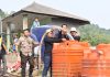 Memasuki Puncak Musim Kemarau, DPD KNPI Kota Cilegon Mendistribusikan Air Bersih