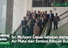 Sri Mulyani Lepas Jabatan dengan Air Mata dan Simbol Ribuan Bunga
