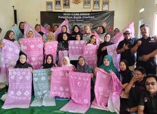 Roadshow Pelatihan Batik Ciwitan Bapeksi Hari Kedua Digelar di Kota Sukabumi